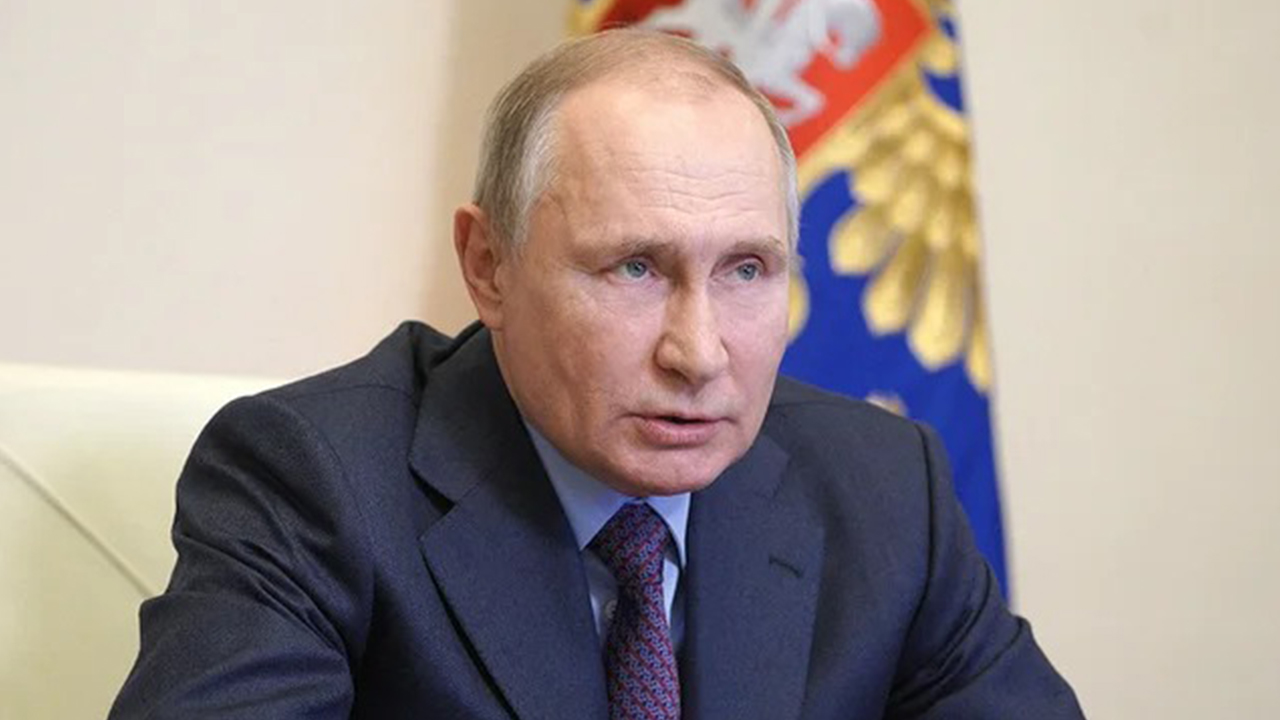 Putin, ABD keşif uçağının İngiltere ile uyarı ateşi olayına karıştığını söyledi